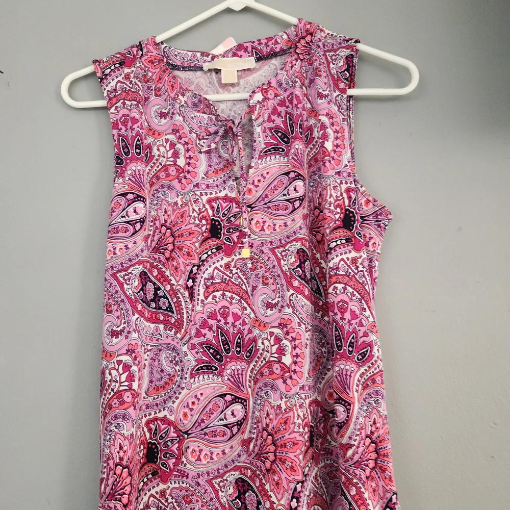 Michael Kors hem beautifully